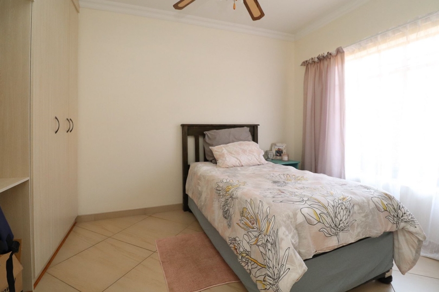 3 Bedroom Property for Sale in Flimieda North West